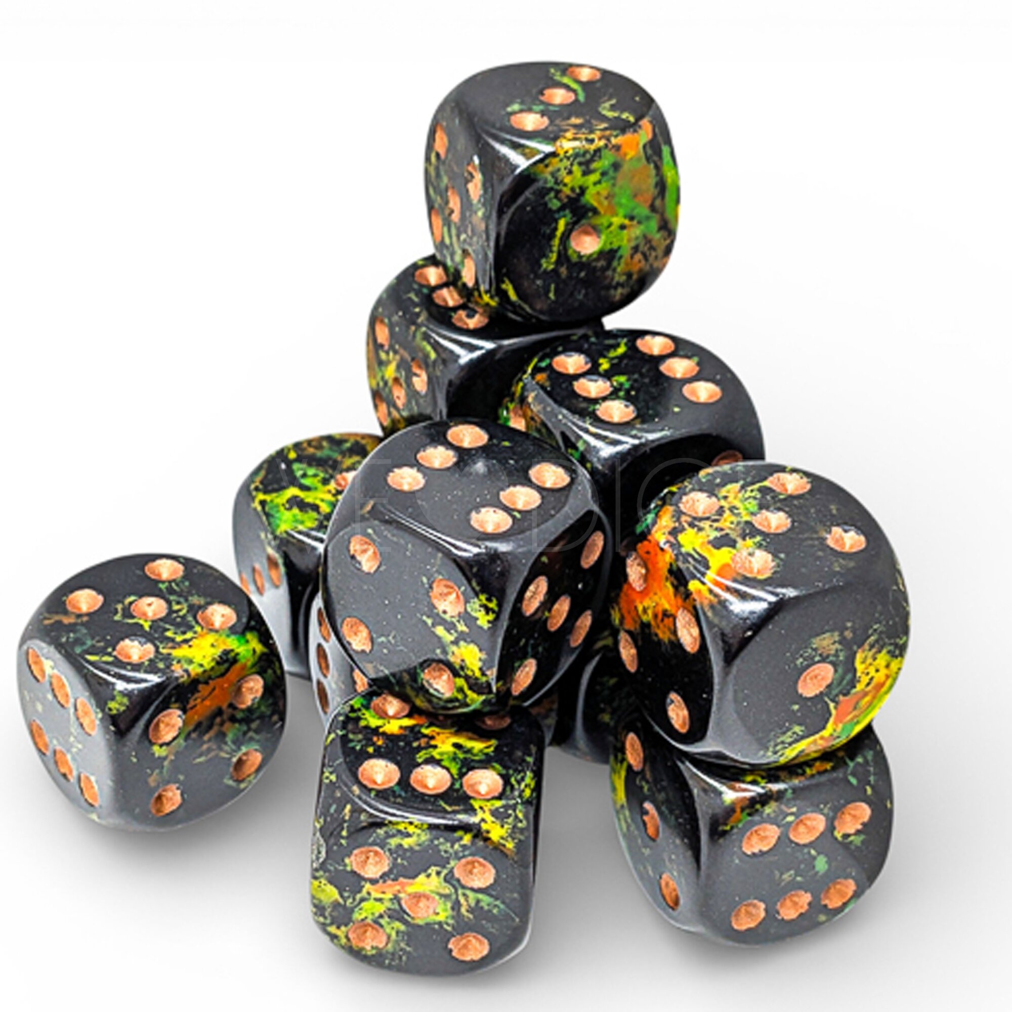 Brush™ Deep Forest™ / gold 16mm W6 Würfel Set (12 Würfel)