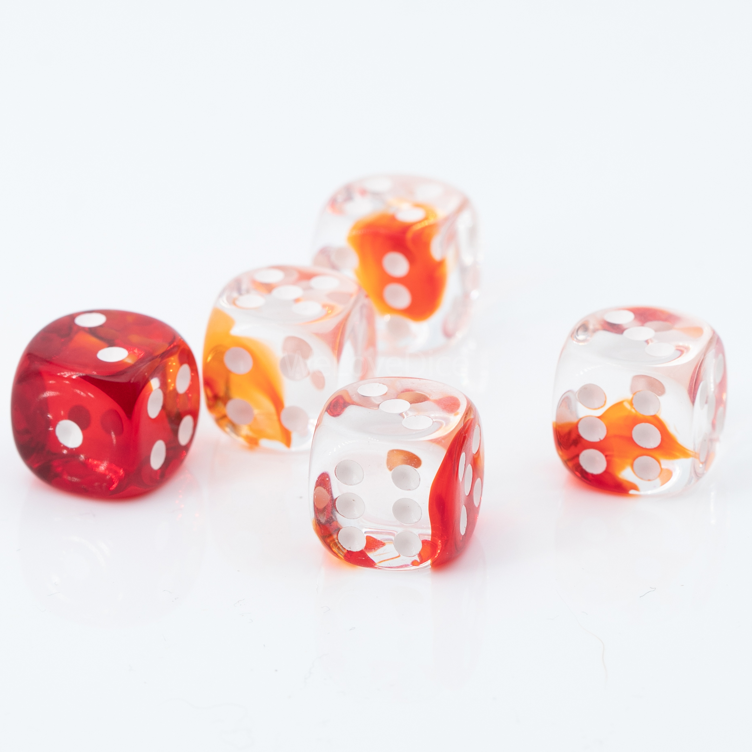 16mm W6 Würfel in kristall rot  / weiß