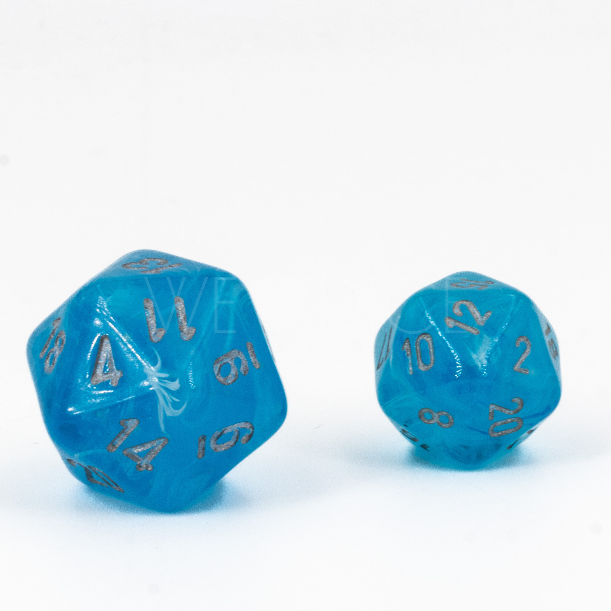 Luminary™ Mega-hedral™  Polyhedral Sky / silver 7-DieSet