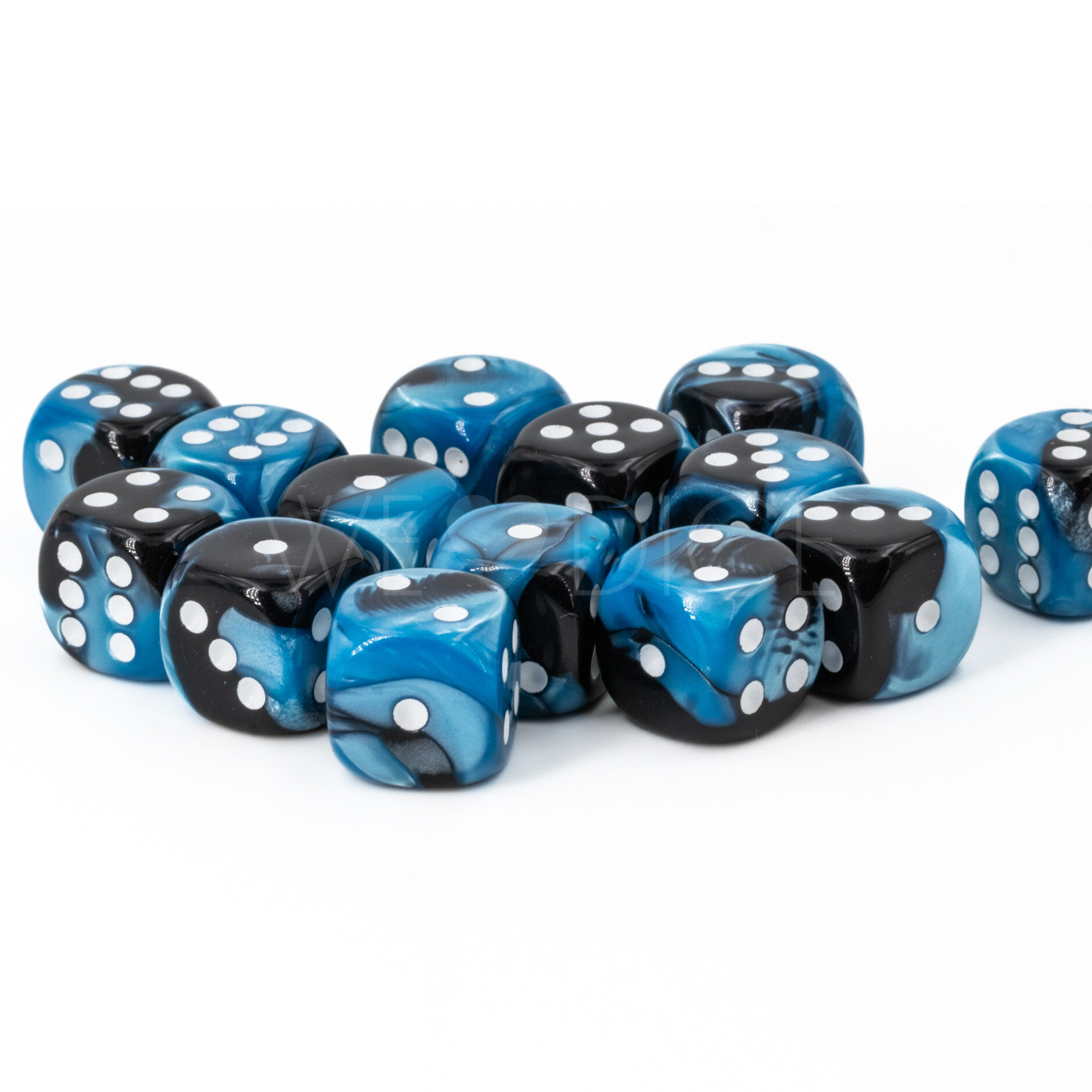 12mm W6 Würfel in 2Ton schwarz-blau / weiss
