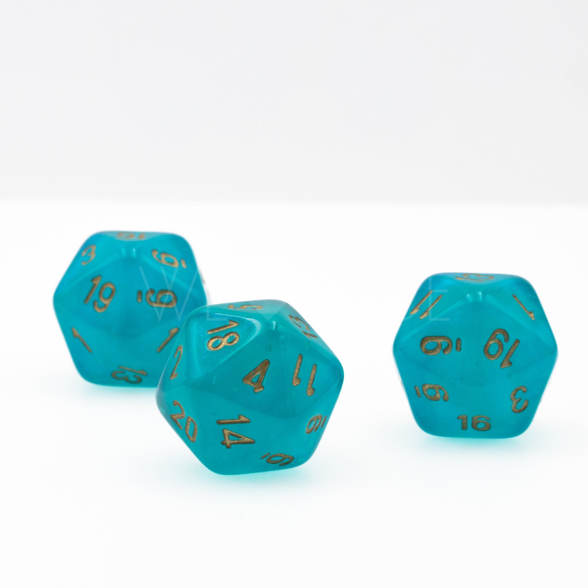 Borealis® Teal / gold    D20 