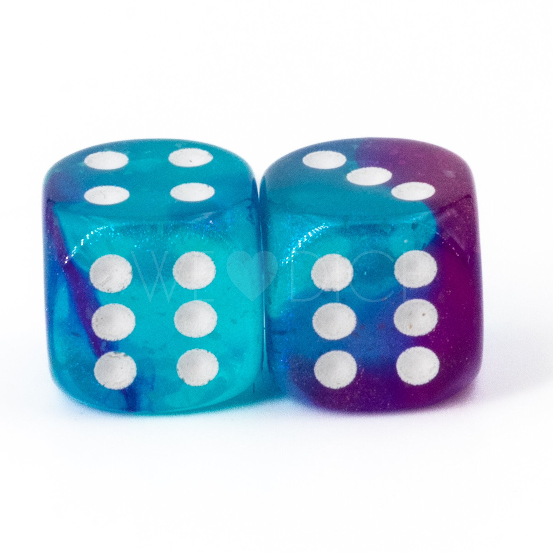 12mm W6 Würfel in 2Ton Magenta-cyan / weiss