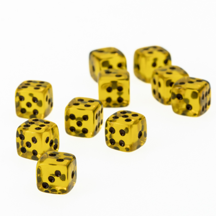 7mm  D6 Dice in yellow / brown Translucent