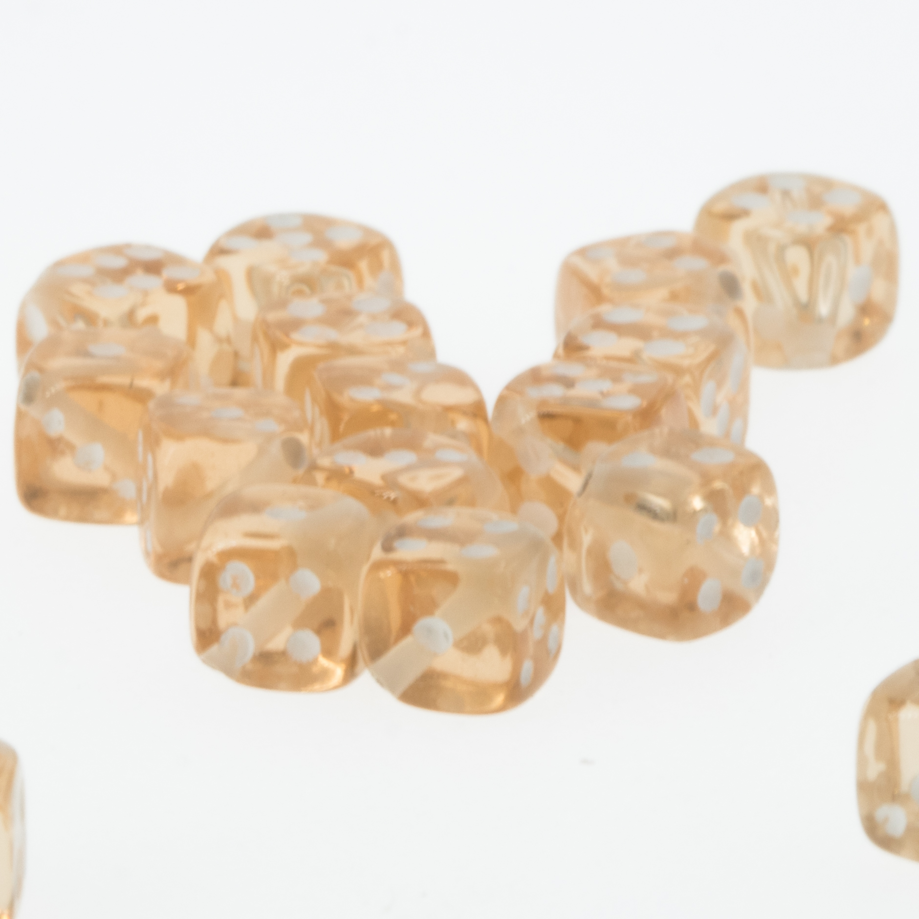  5mm Dice bead - camel brown / white Translucent, in