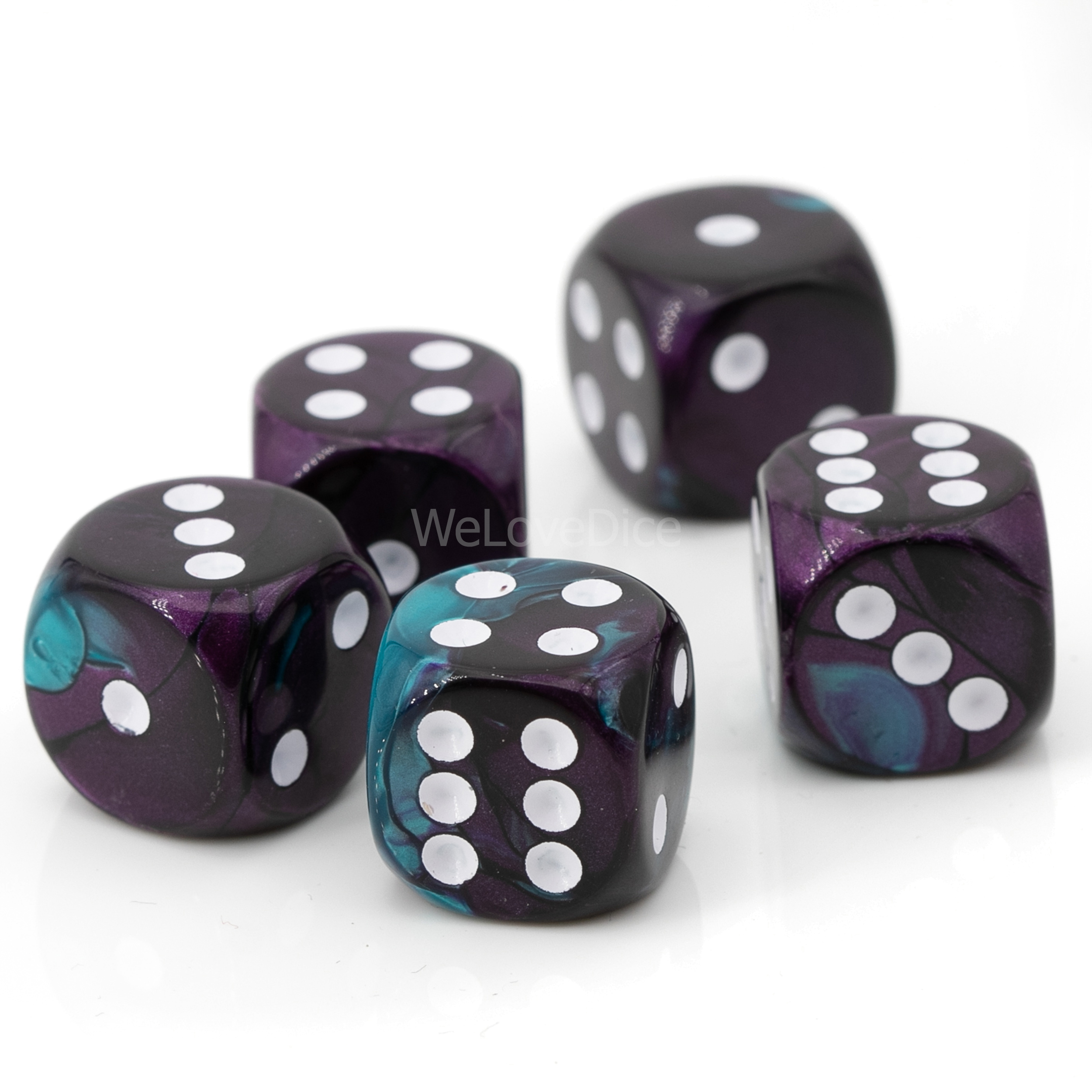 16mm  D6 Dice in purple teal / white