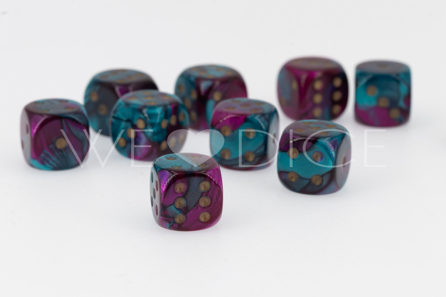 12mm Würfel in Lila-Blaugrün / gold Gemini®