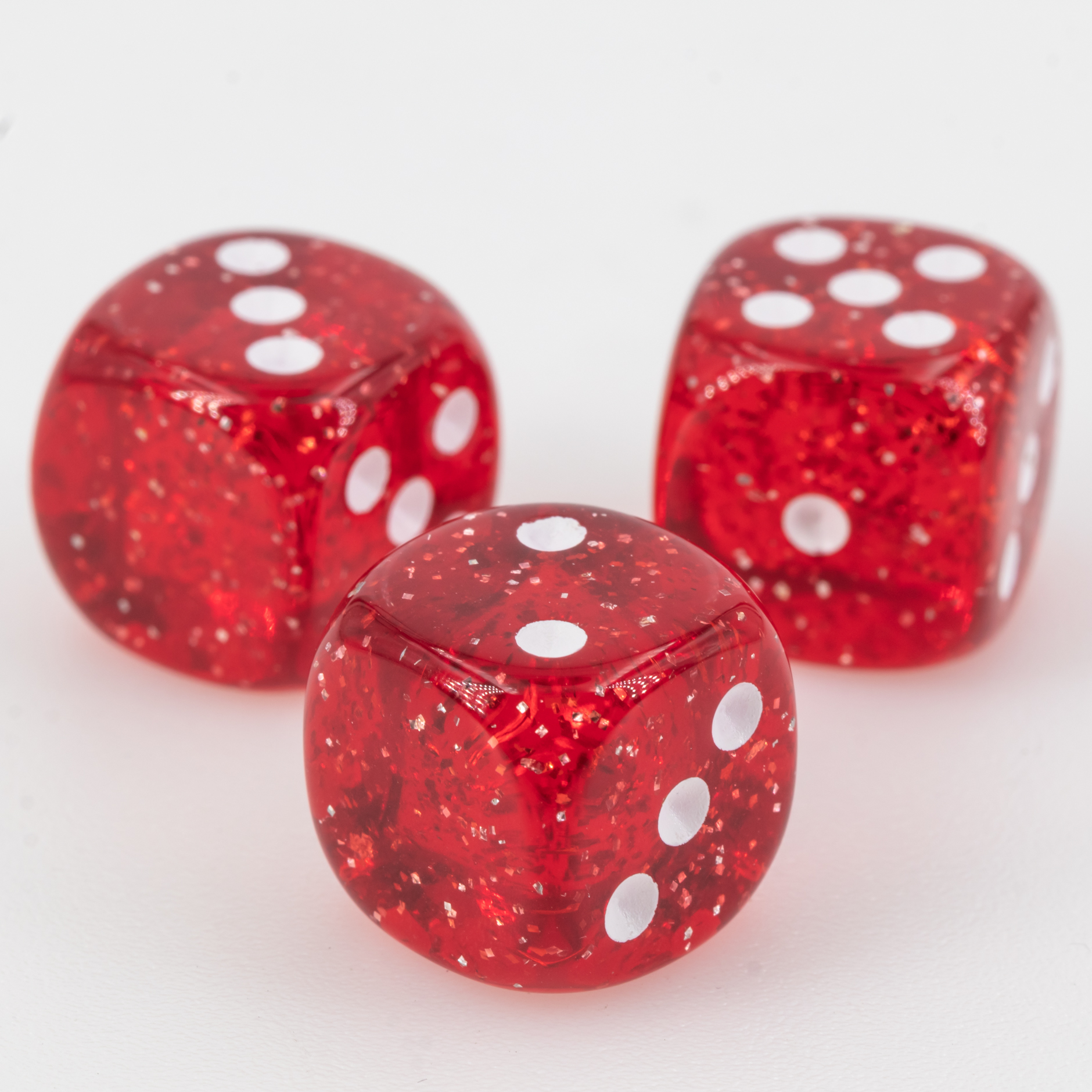 16mm Würfel in Rot glitter  / weiß Transparent ohne "6"