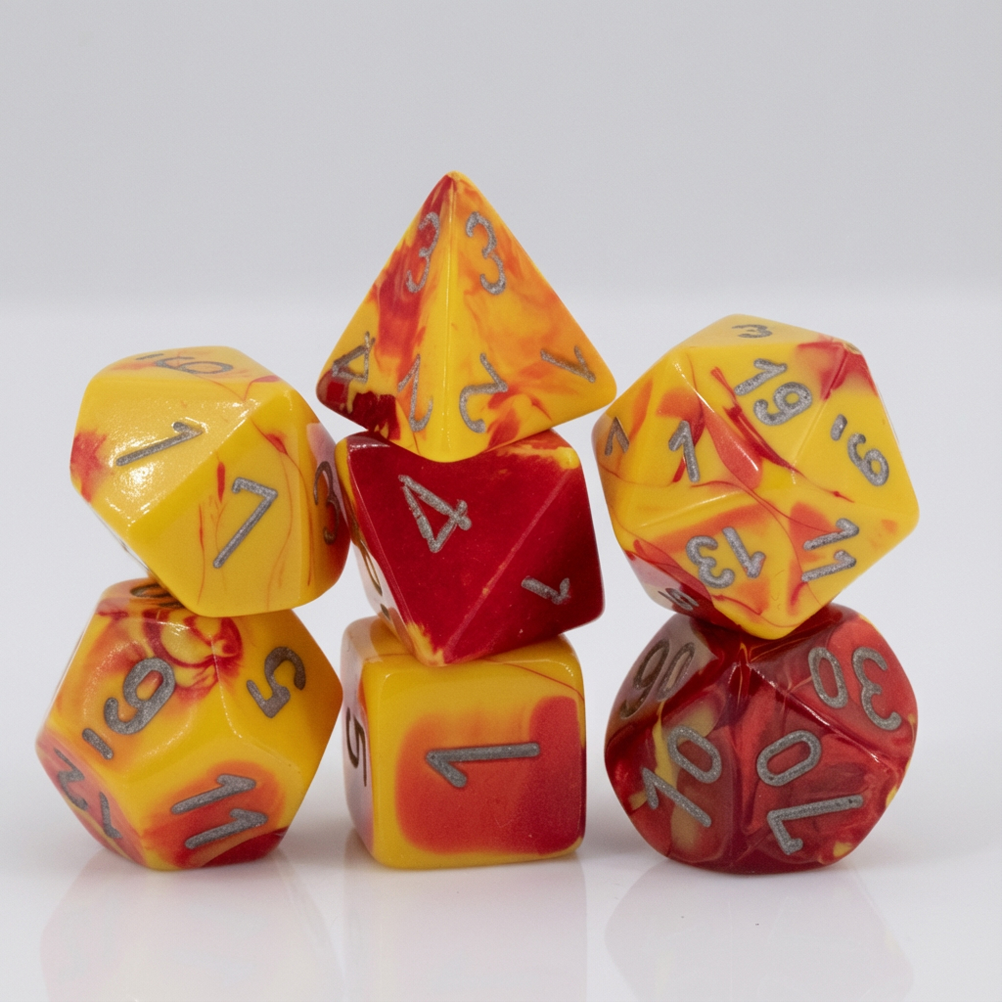 Gemini® Polyhedral Rot-Gelb / silber 7-Würfel Set