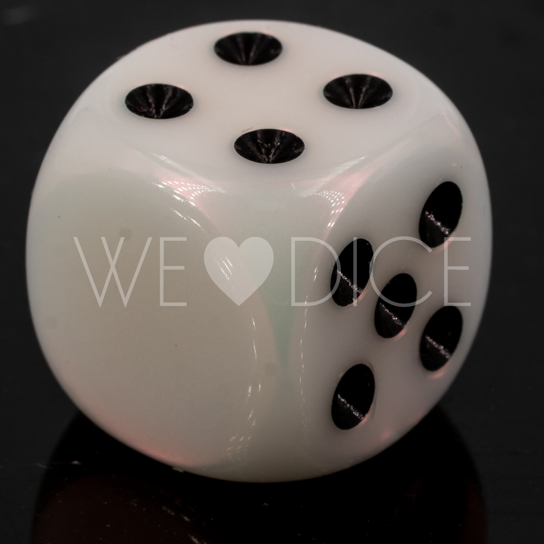 16mm Dice in white / black  Silk no "6"