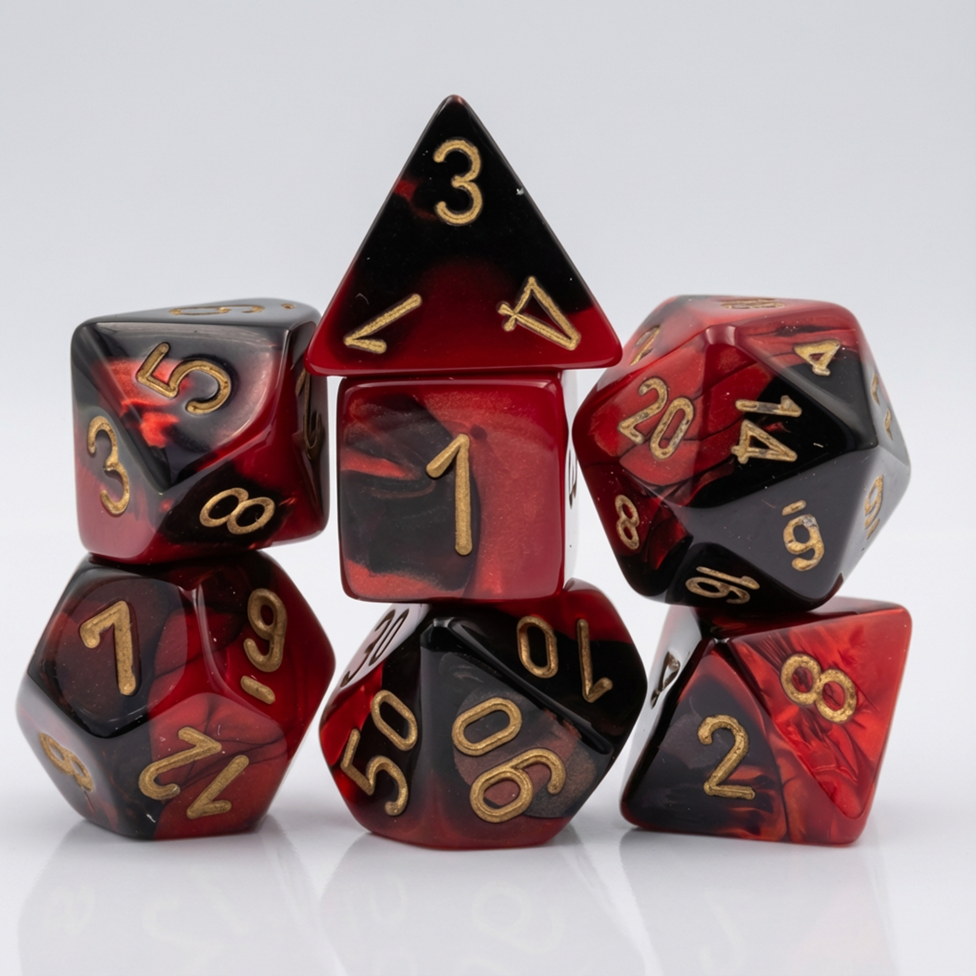 Gemini® Polyhedral Schwarz-Rot / gold 7-Würfel Set