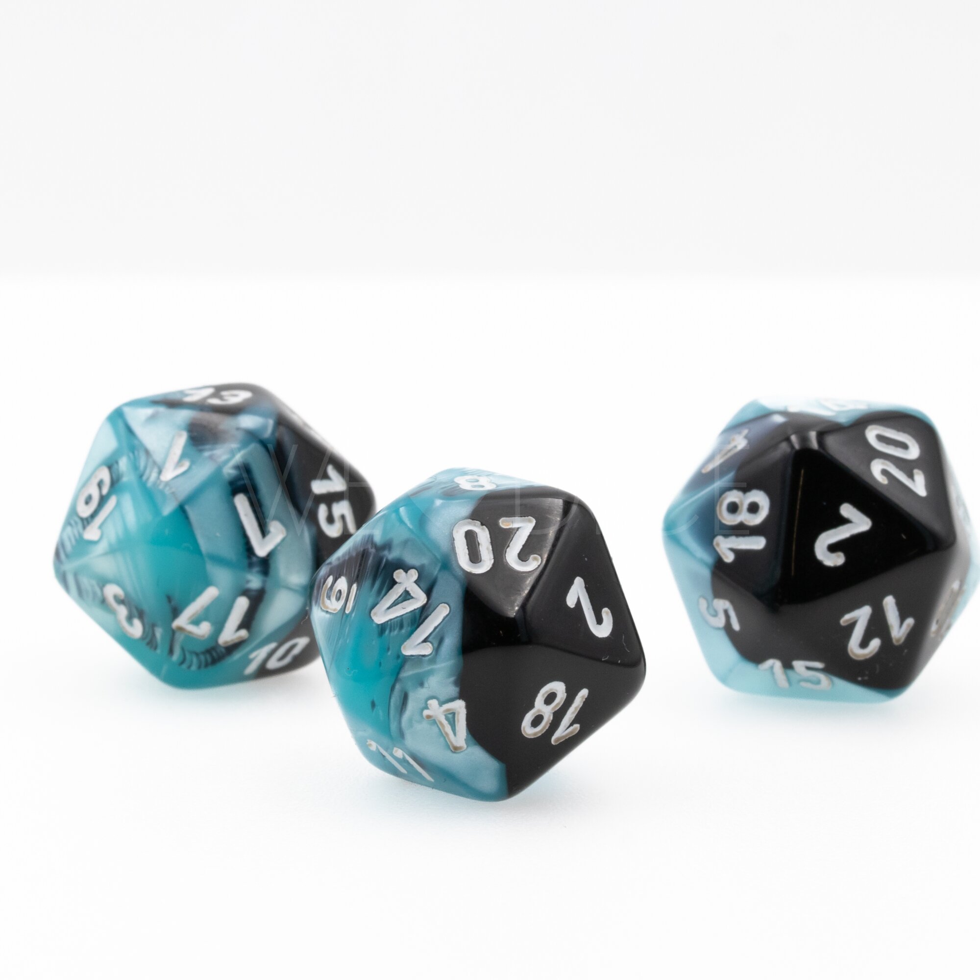 Gemini® Black-Shell / white  D20 