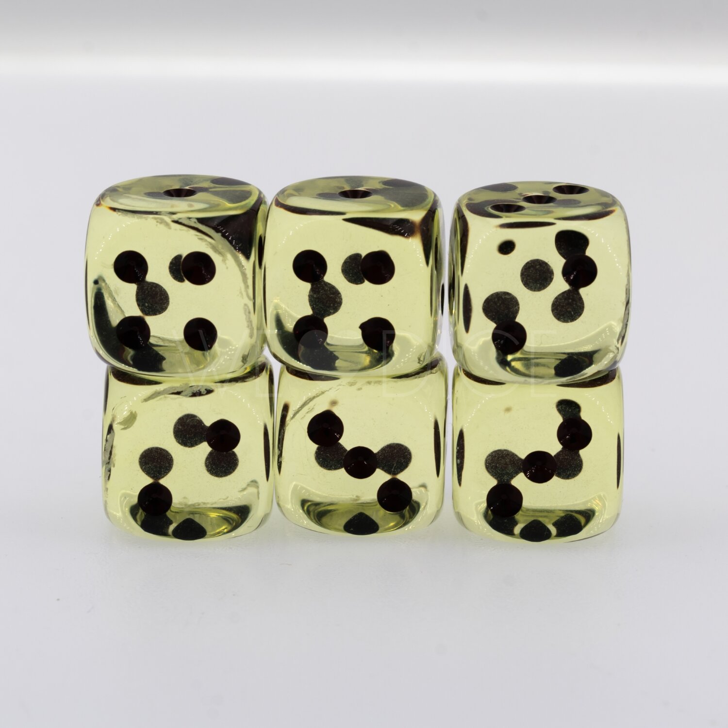 16mm  D6 Dice in yellow / brown