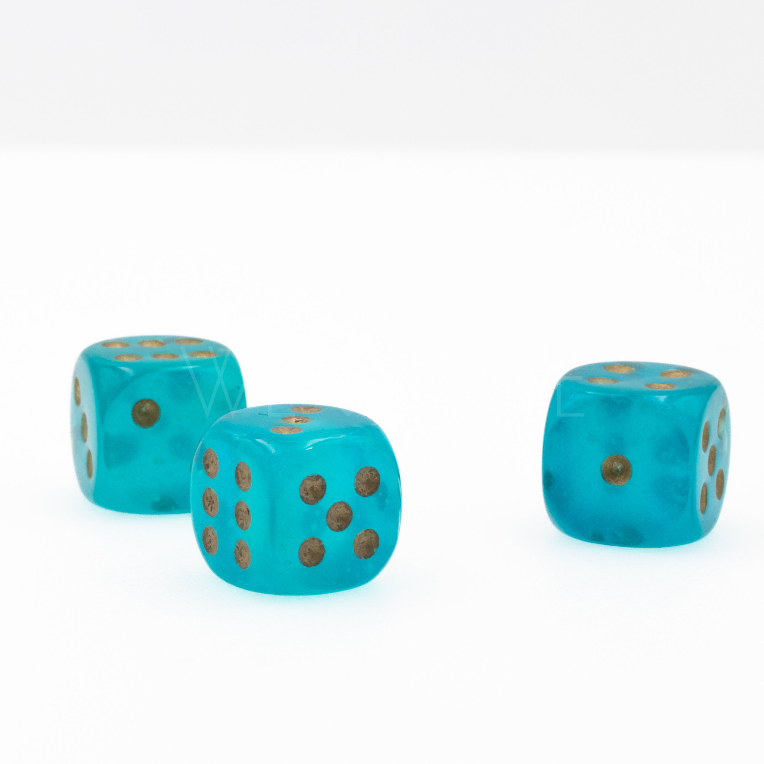 Borealis® Teal / gold   12mm D6 dice w/pips (1 piece)