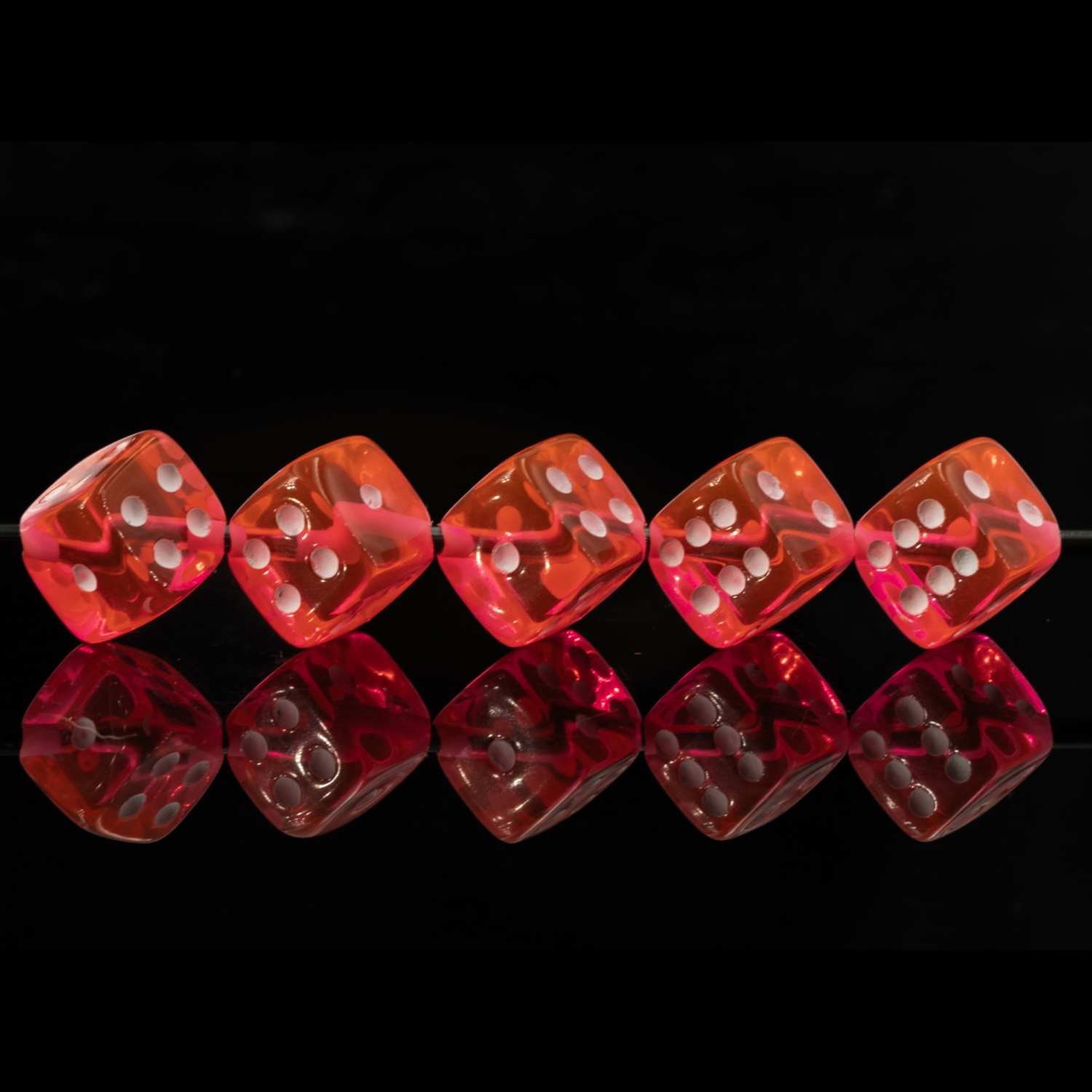  5mm Dice bead - neon pink / white Translucent, in