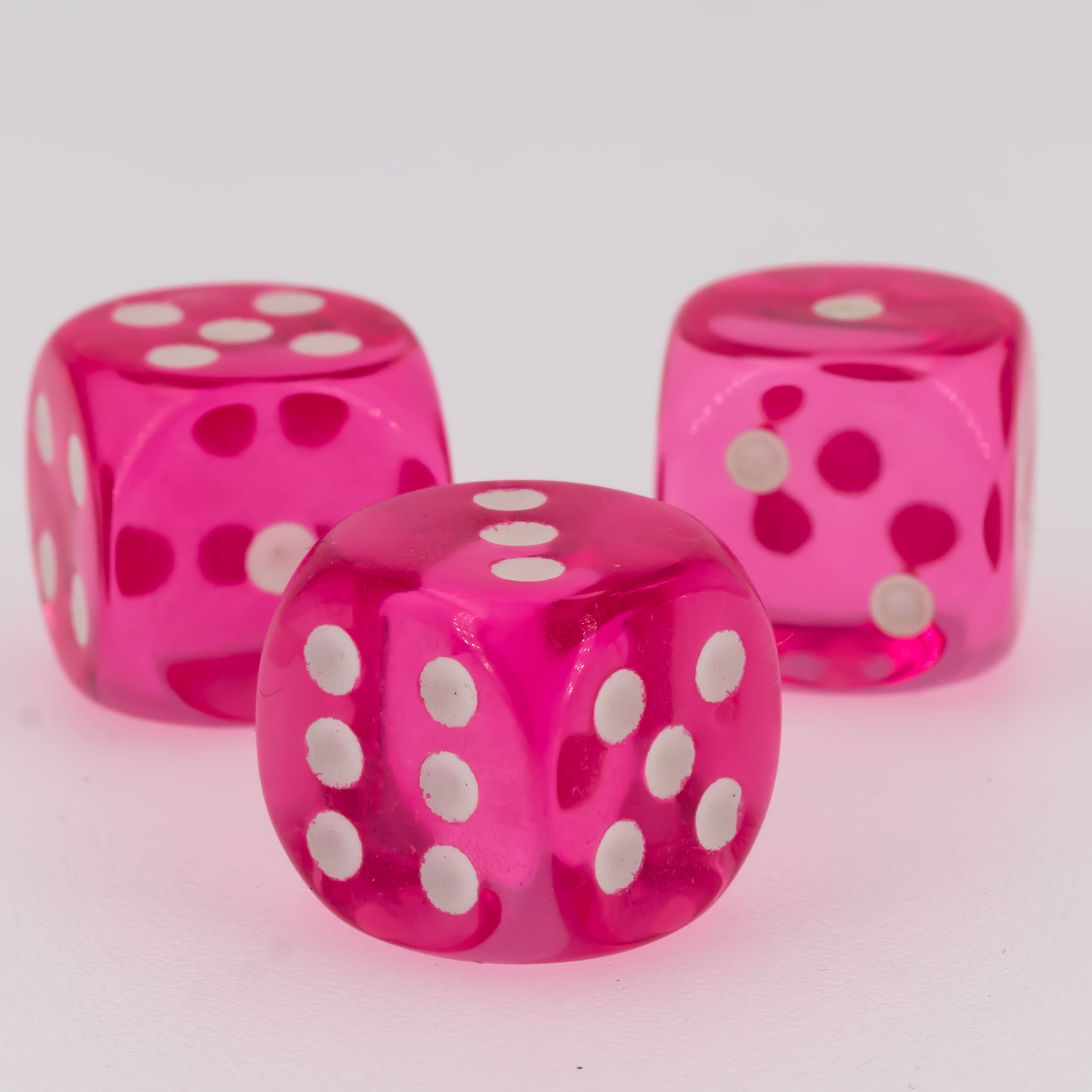 Translucent Pink / white   D6
