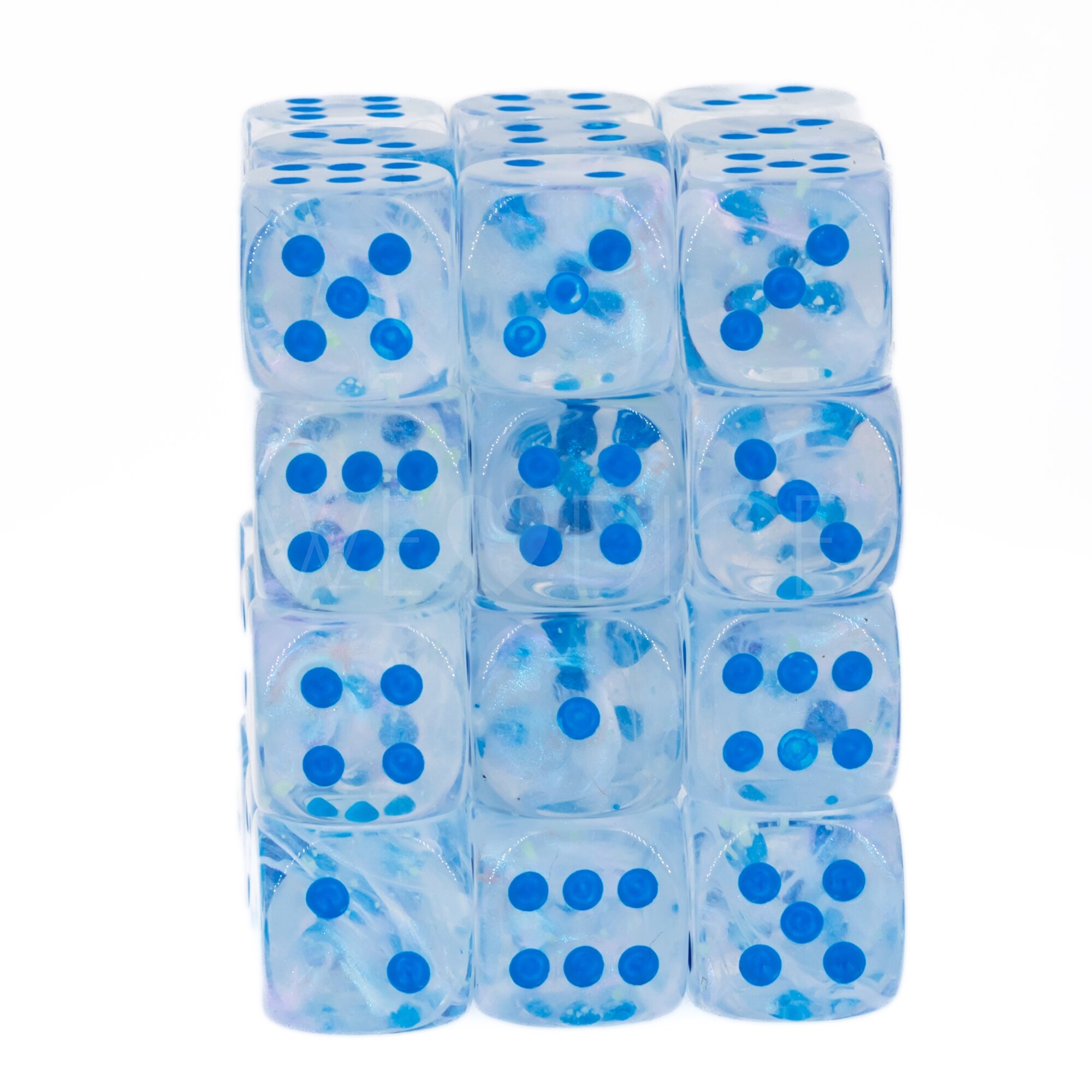 Borealis® Icicle™ / hellblau 12mm W6 Würfel Set (36 Würfel)