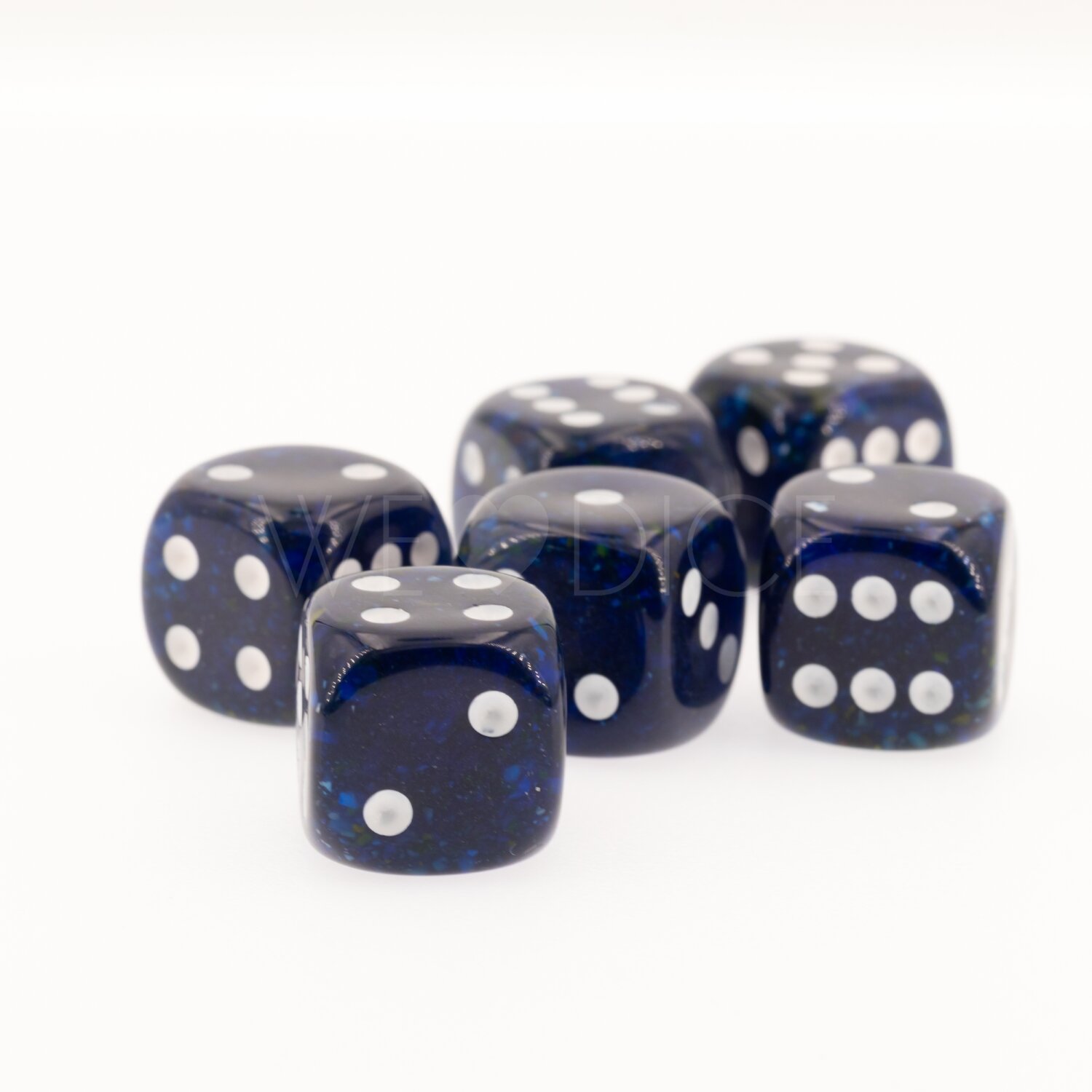 16mm W6 Würfel in tiefblau / weiss