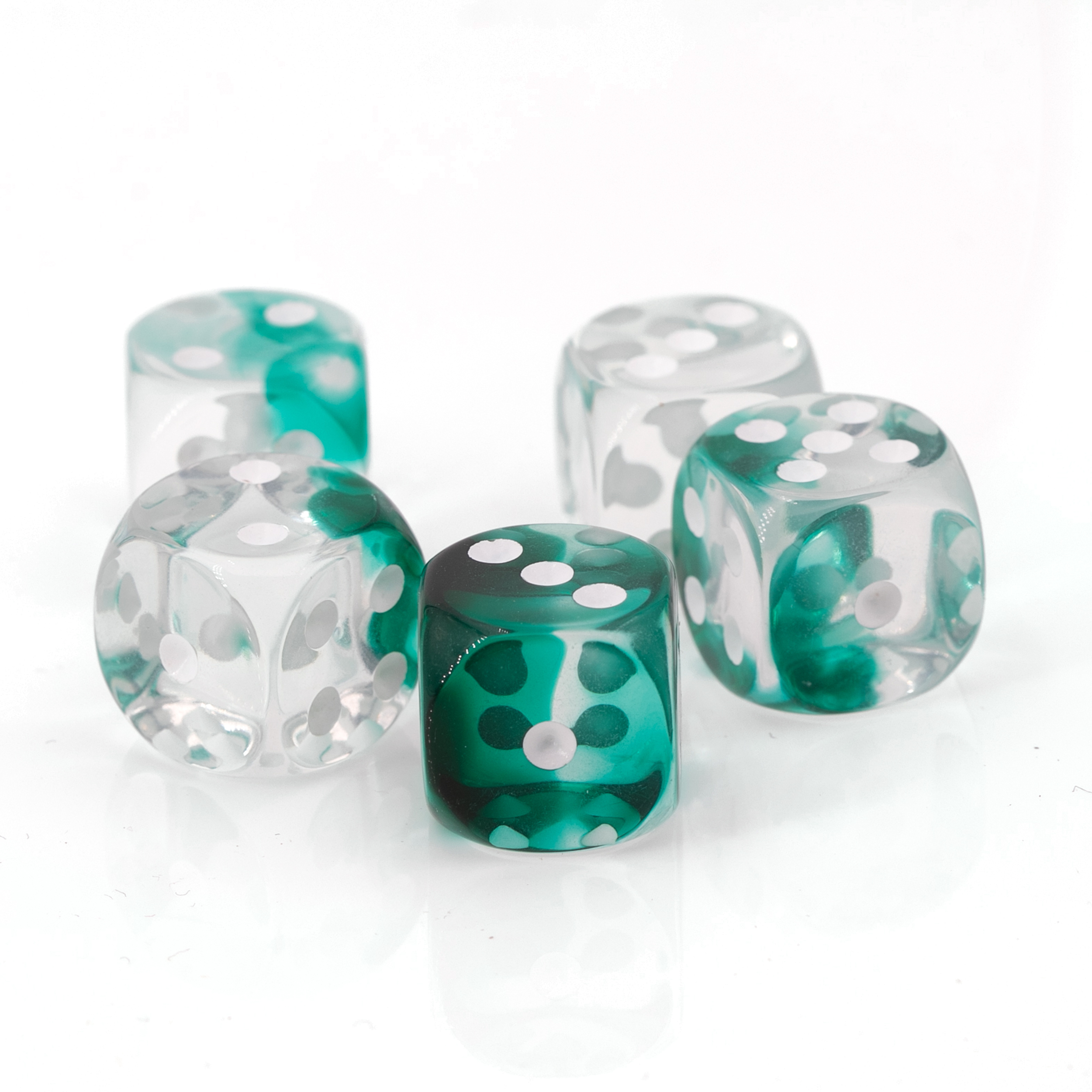 16mm  D6 Dice in translucent green / wite 2-way