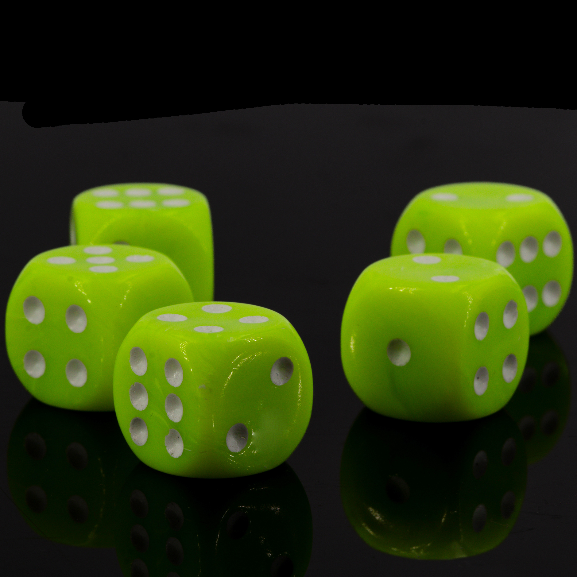 16mm W6 Würfel in Limettengelb / weiss